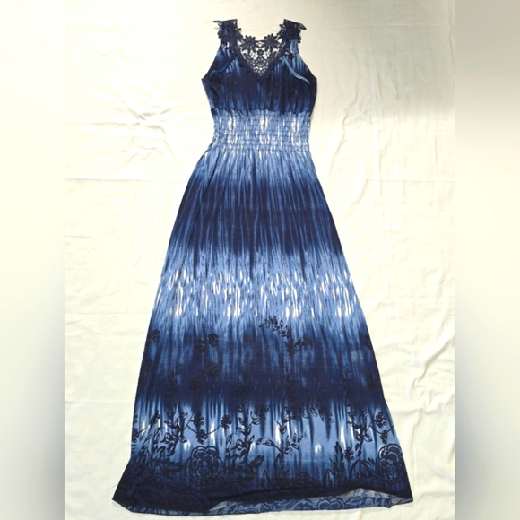 Blue and White Bohemian Maxi Sun Dress! - Picture 2 of 5